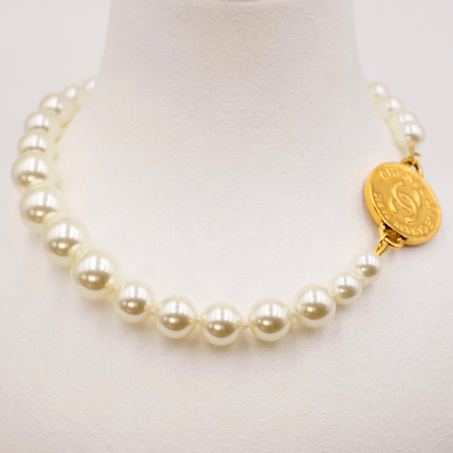 PREORDER Chanel CC Logo Coin Pearl Reworked Necklace