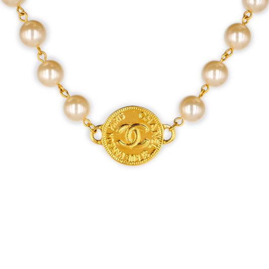 Chanel CC Logo Pearl Reworked Choker