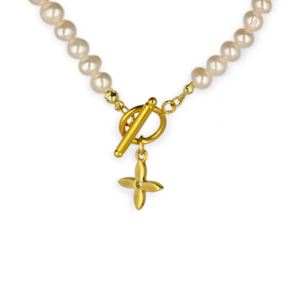 Louis Vuitton Pearl Reworked Necklace