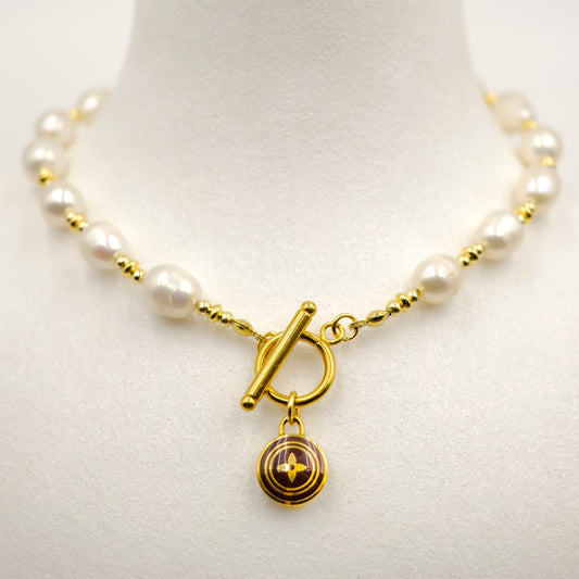 Vintage Louis Vuitton Necklace Choker Necklace Gold Pearl -  Hong Kong